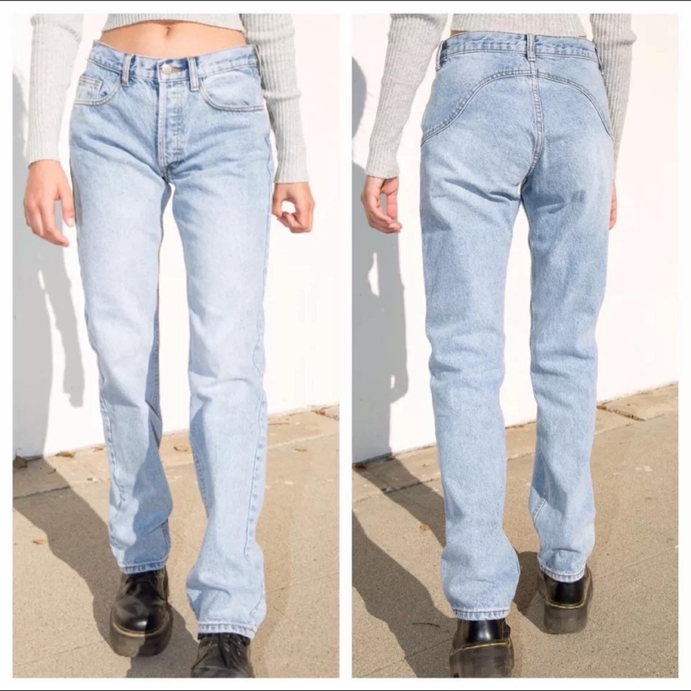 Brandy Melville straight leg jeans in a size small
